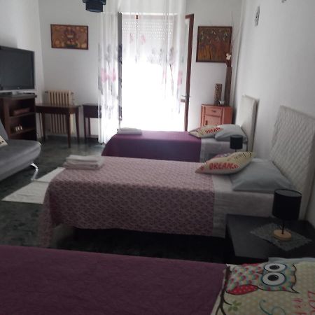 Ferienwohnung Shanel Seravezza Exterior foto
